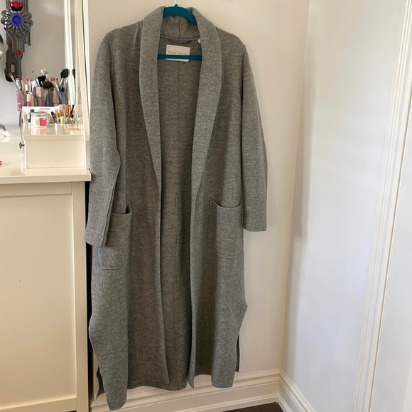 Aritzia Jackets & Blazers - Aritzia wool jacket